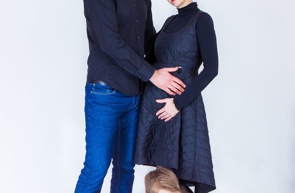 Lina Bražinskaitė-Tupikovskienė su vyru Ričardu ir sūnumi Dominyku