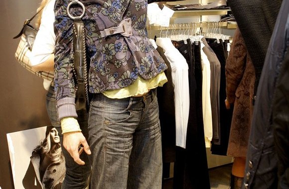 Neįprastas naktinis gyvenimas prekybos centre „Europa"