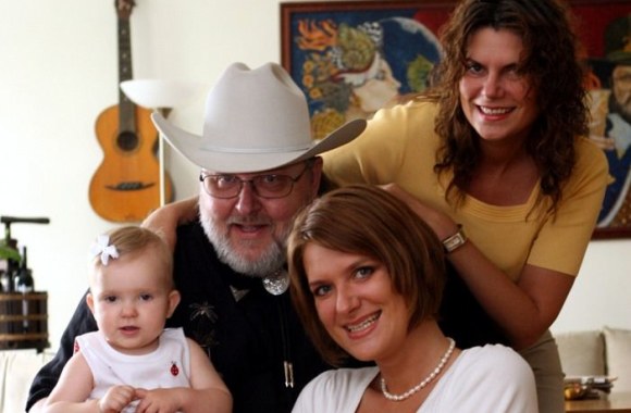 Virgis Stakėnas su šeima