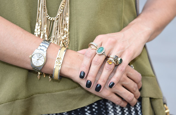 Aukštosios mados savaitės viešnių aksesuarai