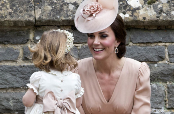 Kembridžo kunigaikštienė Catherine su vaikais 