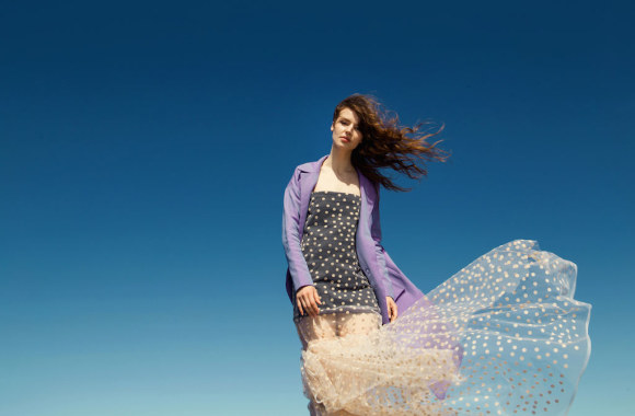 Dizainerė Sandra Yushka sukūrė naujų drabužių