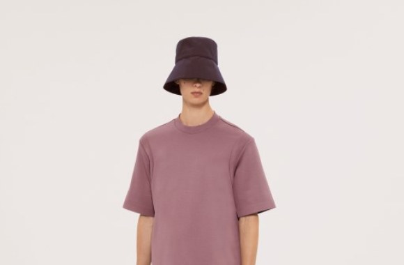 „COS“ atidarys pirmąją parduotuvę Lietuvoje/ „COS“ nuotr.