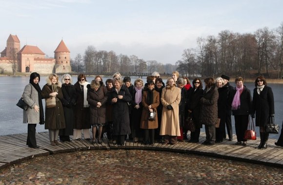 Atgal į viduramžius