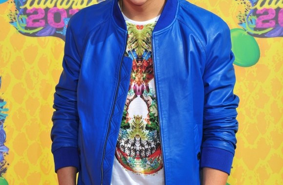 Austinas Mahone'as
