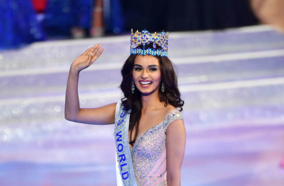 „Mis pasaulis“ titulas atiteko indei Manushi Chhillar