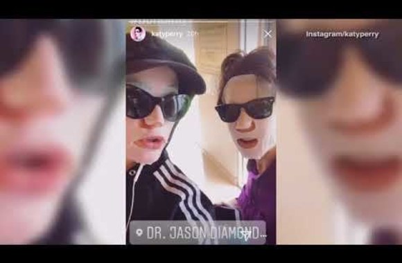 katy-perry-and-her-mother-mary-hudson-do-facial-masks-at-lax