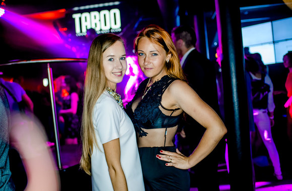 Vakarėlio akimirka klube „Taboo“