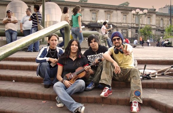 Centrinėje Amerikoje Linas Adomaitis svečiavosi pas indėnus