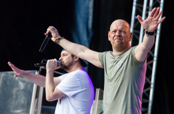 Šventinis „G&G Sindikato“ ir Lietuvos kariuomenės orkestro koncertas Katedros aikštėje