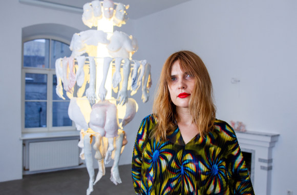 Edith Karlson personalinė paroda „Keturių raidžių pasaulis“ / I. Gelūno nuotr.