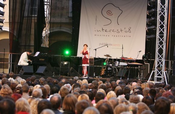 Jurga ir Petras Geniušas muzikos festivalyje „Interest“