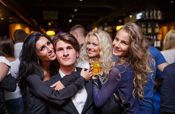 Linksmybės naktiniame klube „Pantera“ 