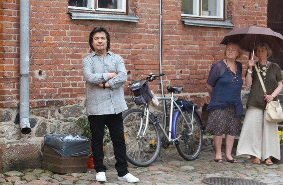 „Baroti“ galerijos savininkas Isroildžonas Baroti 