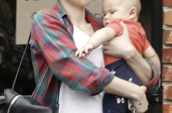 Scarlett Johansson su dukra Rose