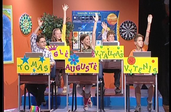 Linksmybės ir nauji iššūkiai penktokams