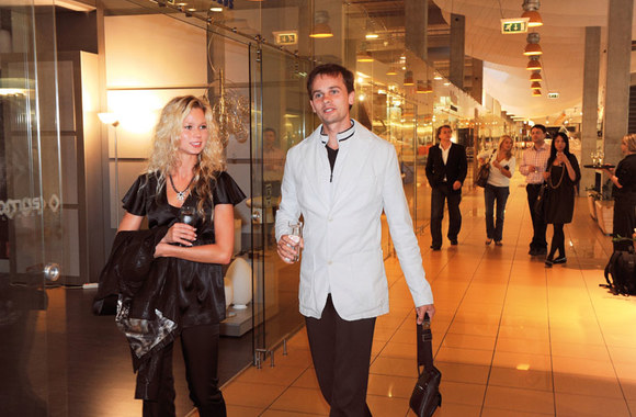 Dailininko Vlado Mackevičiaus paroda: spalvotas gyvenimas 