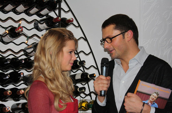 Kulinarinius šedevrus kuriančio Jamie Oliverio receptus išbandė žinomi TV laidų vedėjai!