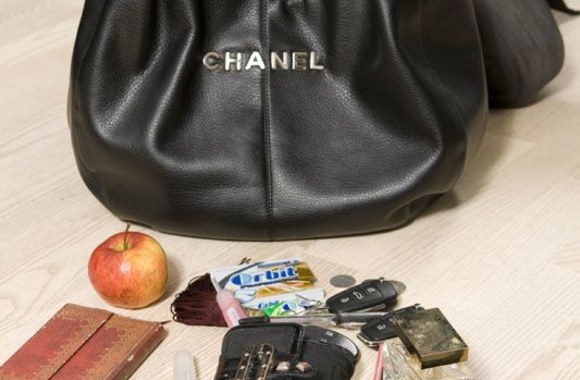 Nijolė Pareigytė rankines gauna dovanų!