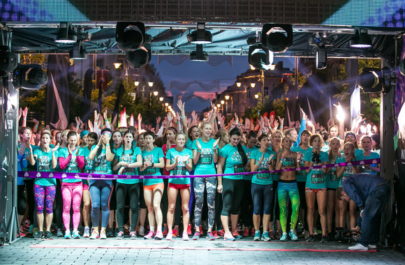 „We Own the Night“ bėgimas