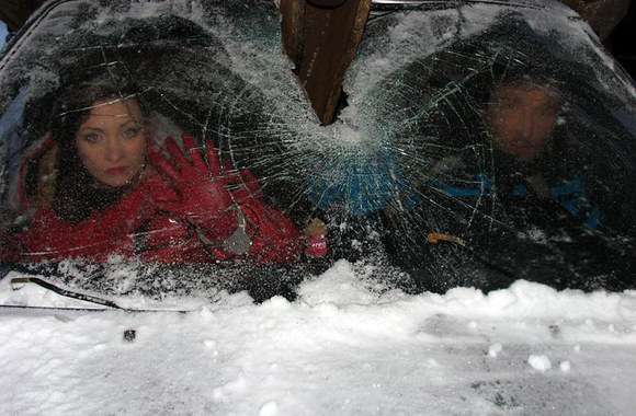 Ar pavyks magams kovoti su karu keliuose ir neatpažįstamai sumaitotais automobiliais?