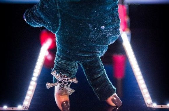 Nagų mados savaitė Brazilijoje