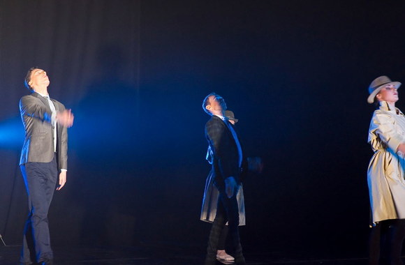 Spektaklio „Bollywood“ akimirka