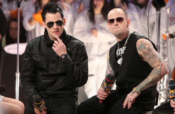 Joelas ir Benji Maddenai: pavyzdingi "blogi berniukai"