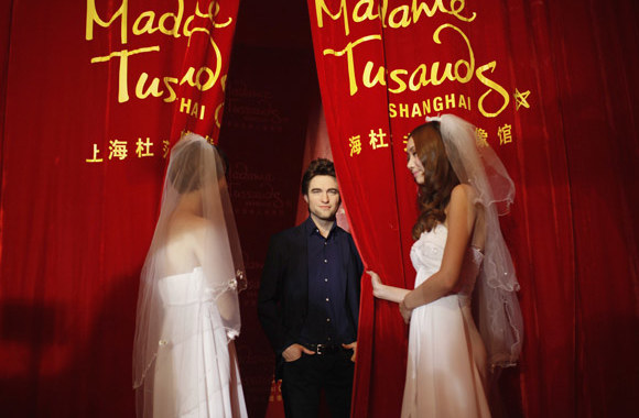 Vaškinė Roberto Pattinsono figūros atidengimo akimirka