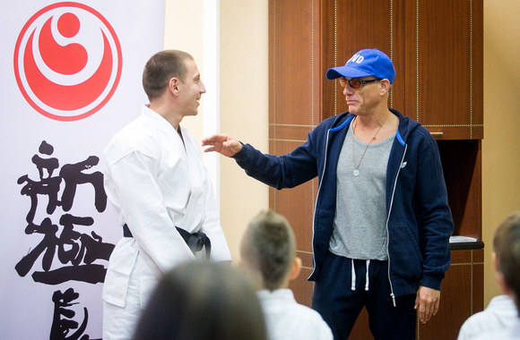 Jeanas Claude'as Van Damme‘as ir Marius Repšys