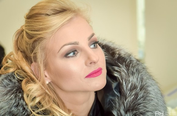 Buvusi grupės „Kitokios“ narė Oksana Šklėriūtė tapo modeliu