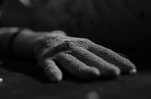 colours-of-bubbles-pallbearer