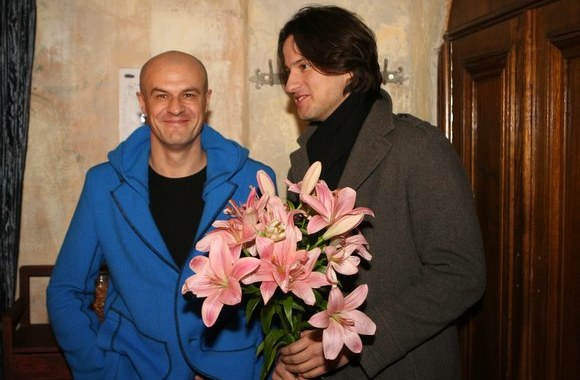 Dizainerė savo kolekciją skiria moterims, kurios mėgsta išsiskirti, pasipuošti ir nori pasijusti išdidžiomis.