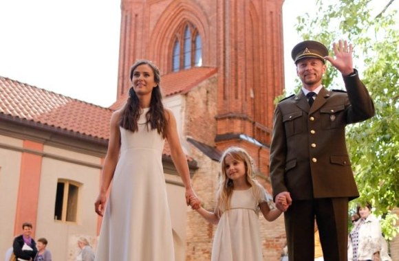 Tomo ir Andrės Balžekų bažnytinės santuokos bei jų dukters Onos krikštynų akimirkos