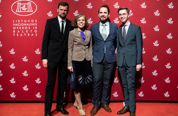 Virgilijui Noreikai skirtame atminimo koncerte skambėjo gražiausios mokinių dainos 