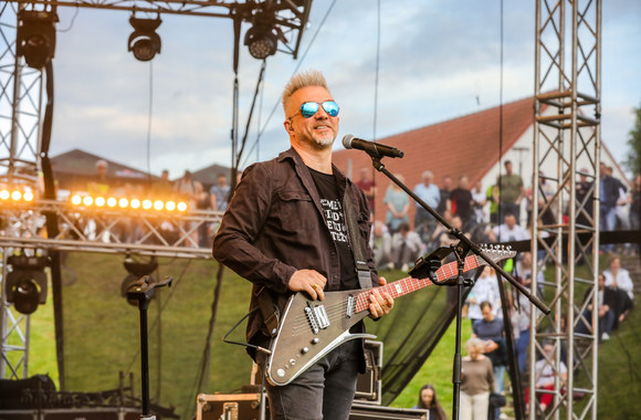 Kauno gimtadienio šventę vainikavo Andriaus Mamontovo koncertas/Teodoro Biliūno/„Žmonės Foto“ nuotr.