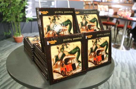 Rimas Valeikis su žmona Agne Gintalaite knygos pristatyme sulaukė žinomų veidų