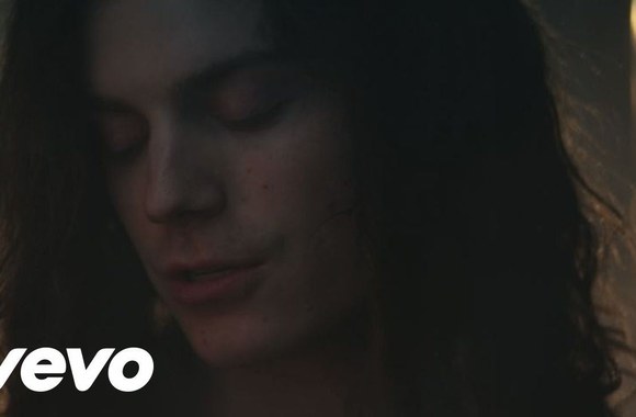 borns-10000-emerald-pools