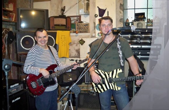 band-airija-18th-anniversary-pics-video