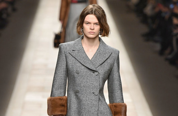 Mados namų „Fendi“ kolekcija 2017-ųjų šaltajam sezonui