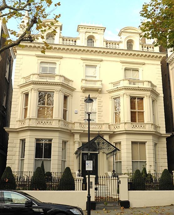 Victoria ir Davidas Beckhamai Londone turi Viktorijos laikų stiliaus namą / „Scanpix“ nuotr.