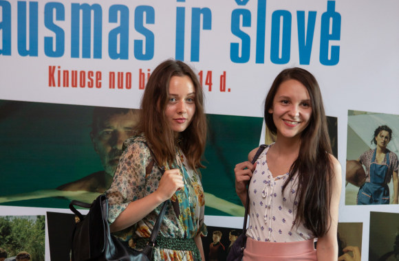 Filmo „Skausmas ir šlovė“ premjera
