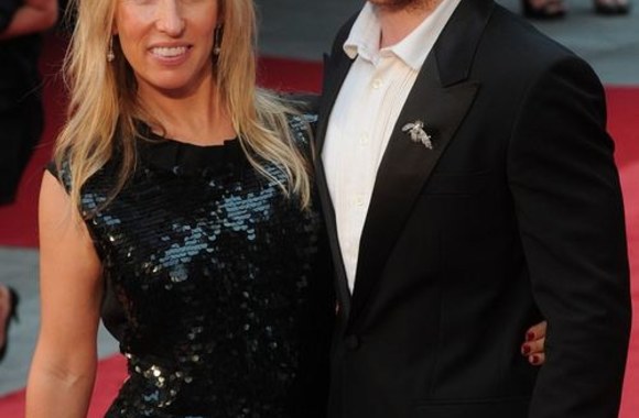 Aaronas Tayloras su žmona Sam Wood