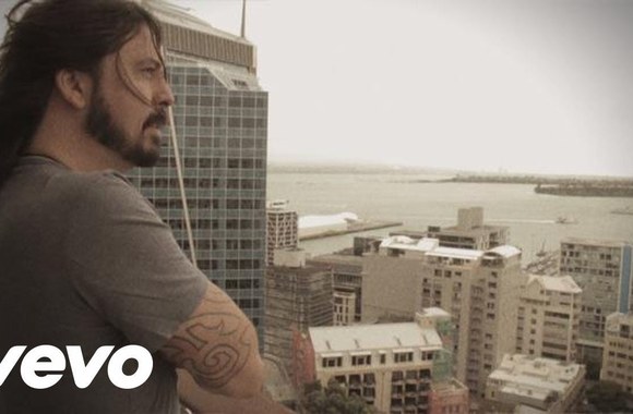 foo-fighters-these-days
