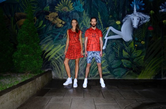 Aleksandro Pogriebnojaus sukurta olimpiečių apranga