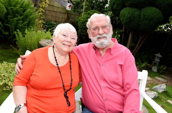 Negalėdamas su žmona keliauti į savo svajonių šalį, britas skyrė 15 metų sukurti japonišką sodą