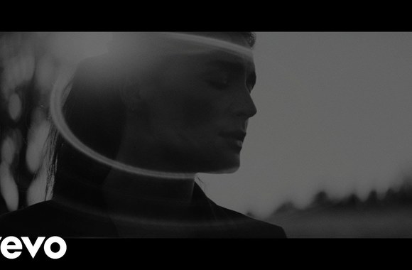 jessie-ware-tough-love