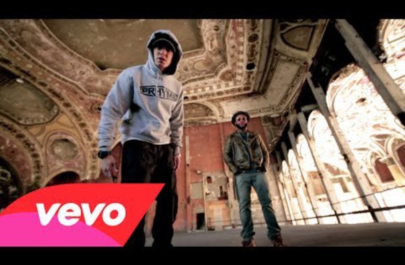VIDEO kadras: Eminem, Slaughterhouse & Yelawolf - SHADY CXVPHER
