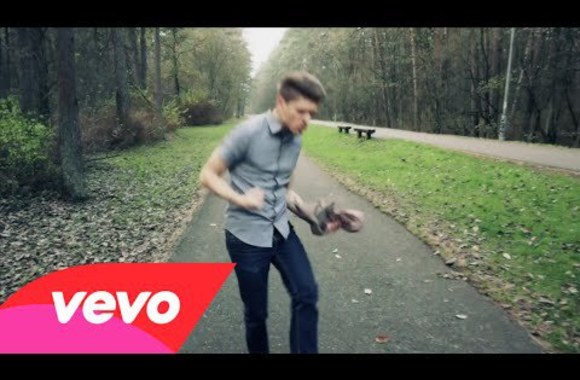 VIDEO kadras: Alive Way - Tavo Slaptas Pasaulis