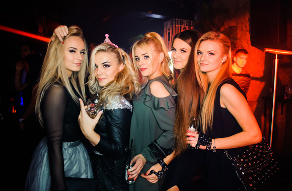 Vakarėlio klube „Taboo“ akimirka